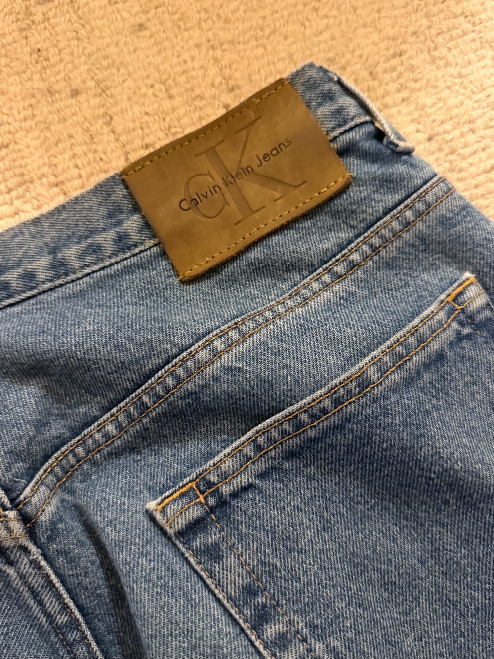 Calvin Klein Jeans Vintage Men’s Size 33x32 Easy Fit Jeans in Doublestone